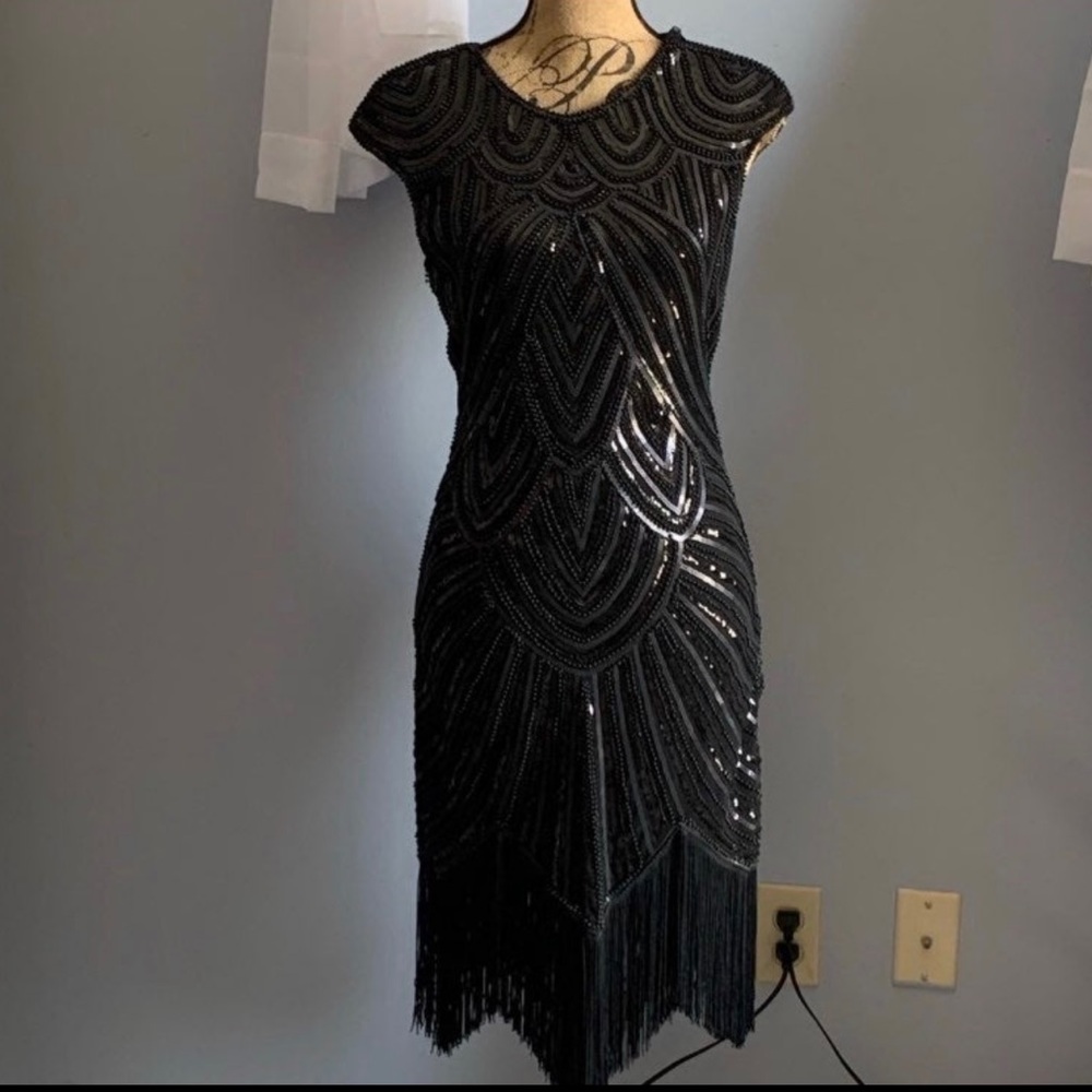 Beaded/Fringed flapper dress NEW size medium